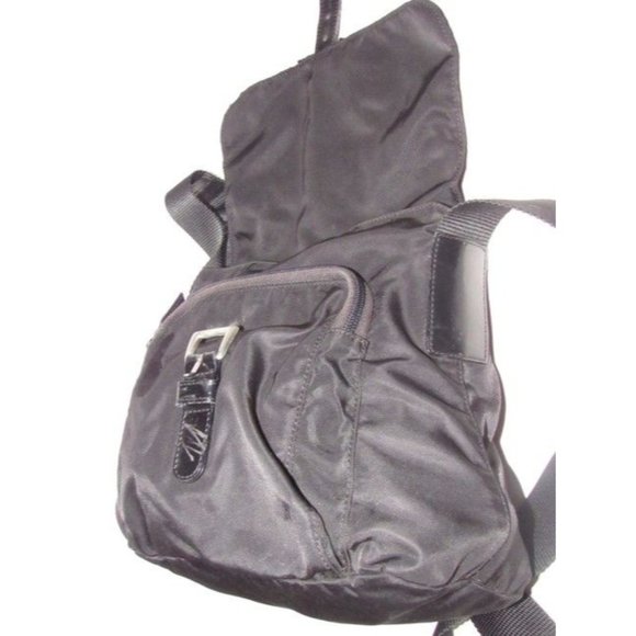 Re-released Prada Black Leather And Black Nylon Cross Body Bag! FINAL MARKDOWN! - Picture 7 of 12